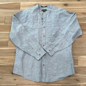 Men’s Eddie Bauer Light Blue Button-Up Shirt band collar